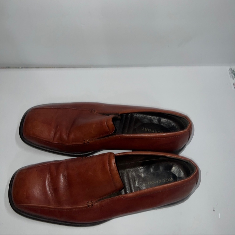 Rockport size 11 loafers